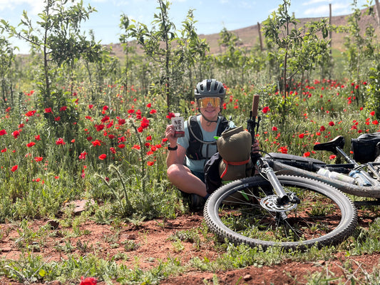The Best Cycling Snacks: What to Eat Before, During, and After a Ride